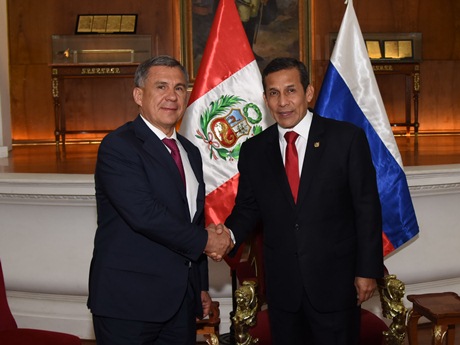фото: business-gazeta.ru. Глава Татарстана Рустам Минниханов на встрече с президентом Перу Ольянта Умалой